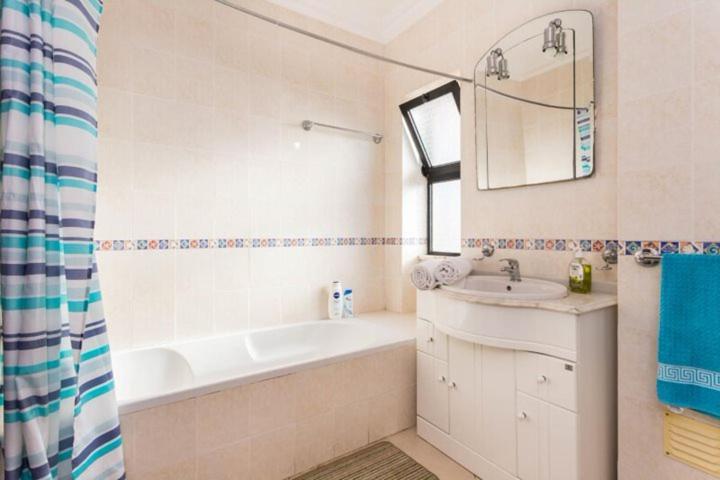 Calm Beach Apartement Portimão Dış mekan fotoğraf